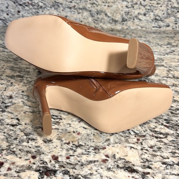 Steve Madden Leana Patent Boots - Picture 10 of 10